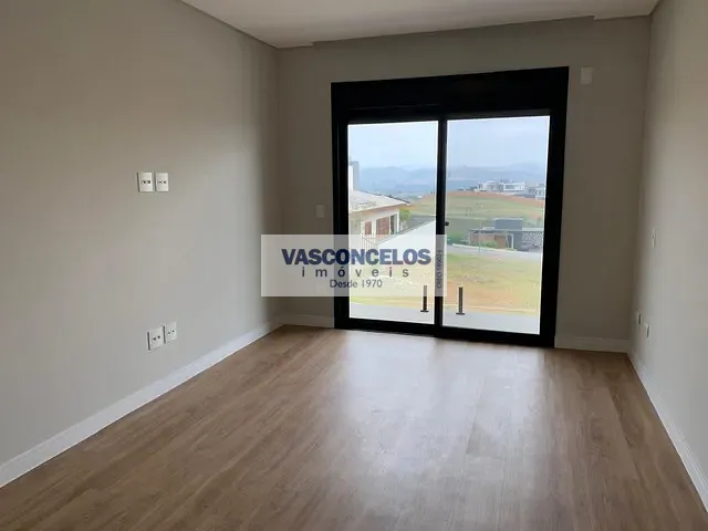 Casa com 460m² 5 quartos e 7 banheiros, à venda, no bairro Condomínio Residencial Alphaville I em São José dos Campos