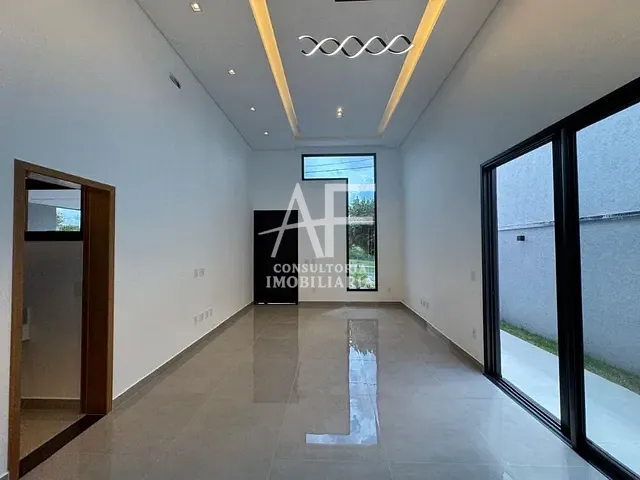 Casa com 315m² 3 quartos e 5 banheiros, à venda, no bairro Residencial Fazenda Casa Grande em Taubaté