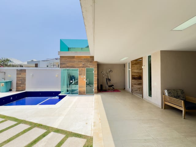 Casa com 275m² 4 quartos e 6 banheiros, à venda, no bairro Recreio dos Bandeirantes em Rio de Janeiro