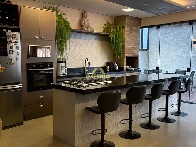 Casa com 300m² 3 quartos e 5 banheiros, à venda, no bairro Residencial Central Parque em Salto