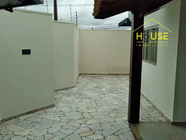 Casa 3 quartos e 3 banheiros, à venda, no bairro Residencial Antonia Franco em Fernandópolis