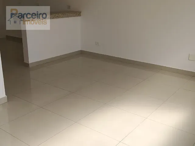 Casa com 110m² 3 quartos e 2 banheiros, à venda ou para alugar, no bairro Cidade Patriarca em São Paulo