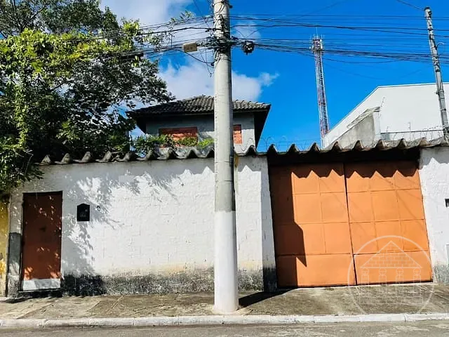 Casa com 300m² 3 quartos e 2 banheiros, à venda, no bairro Rio Bonito em São Paulo