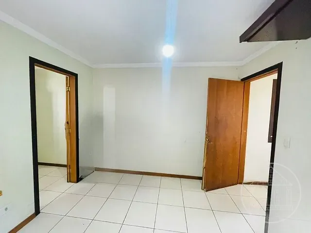 Casa com 300m² 3 quartos e 2 banheiros, à venda, no bairro Rio Bonito em São Paulo