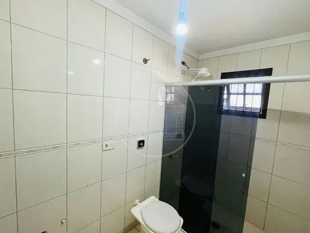 Casa com 300m² 3 quartos e 2 banheiros, à venda, no bairro Rio Bonito em São Paulo