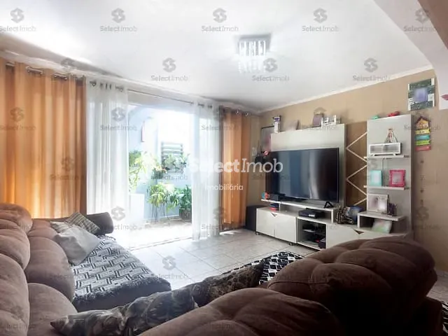 Casa com 226m² 4 quartos e 2 banheiros, à venda, no bairro Parque das Américas em Mauá
