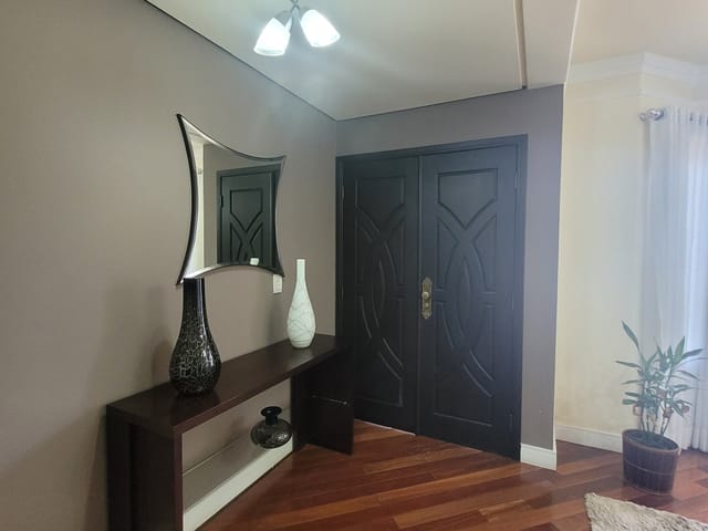 Casa com 354m² 3 quartos e 4 banheiros, à venda, no bairro Centro em Ponta Grossa