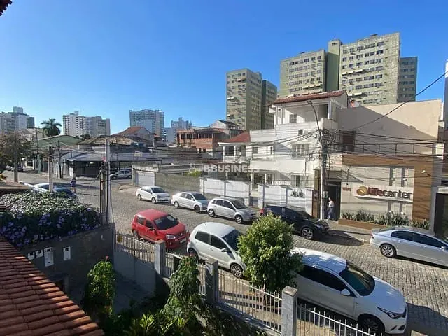 Casa com 449m² 4 quartos e 6 banheiros, à venda, no bairro Centro em Campos dos Goytacazes