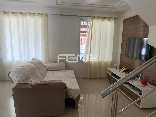 Casa 3 quartos e 2 banheiros, à venda, no bairro Parque Nascente do Rio Capivara em Camaçari