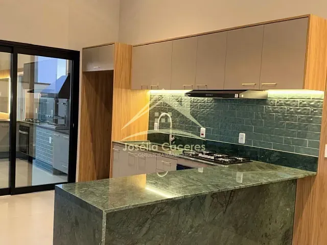 Casa com 250m² 3 quartos e 4 banheiros, à venda, no bairro Condomínio Primor das Torres em Cuiabá
