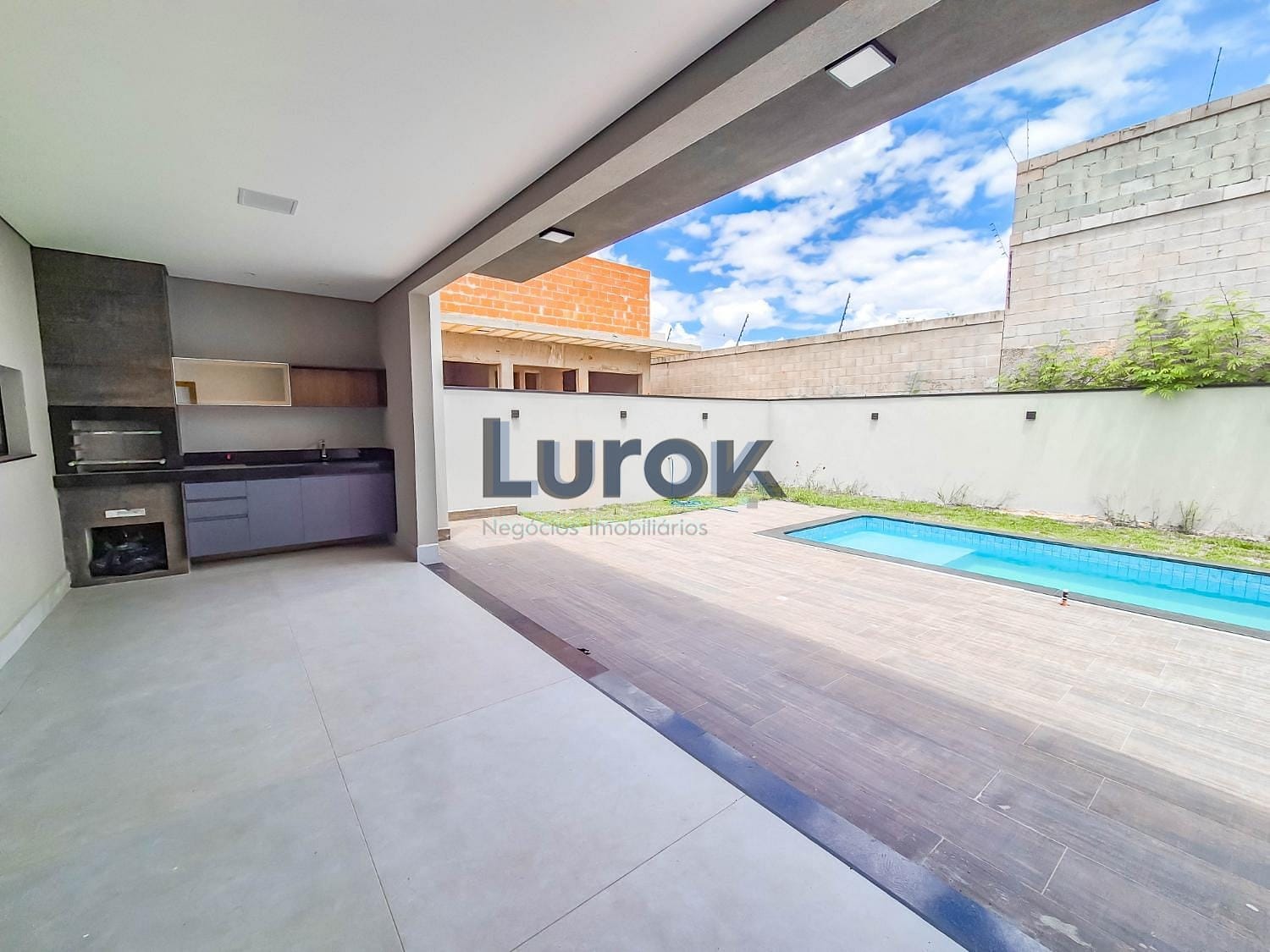 Casa, 3 quartos, 236 m² - Foto 32