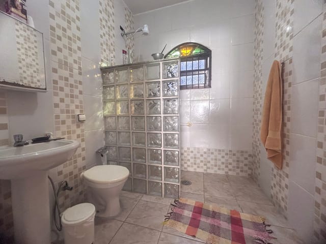 Casa com 450m² 3 quartos e 3 banheiros, à venda, no bairro Centro em Bertioga