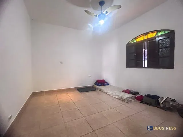 Casa com 450m² 3 quartos e 3 banheiros, à venda, no bairro Centro em Bertioga