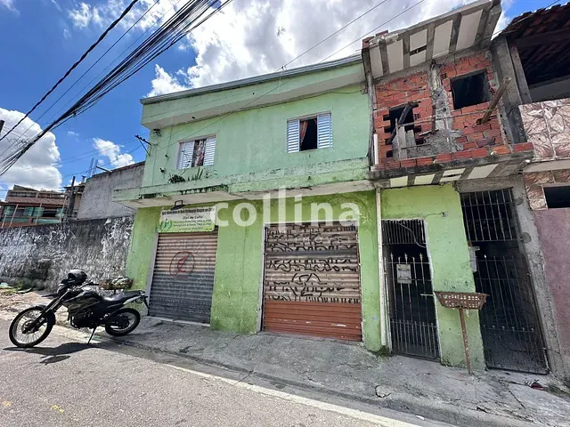 Casa 5 quartos e 4 banheiros, à venda, no bairro Vila Silviânia em Carapicuíba