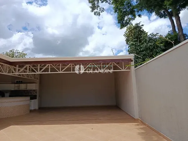 Casa com 480m² 4 quartos e 6 banheiros, à venda, no bairro Jardim Rezek II em Artur Nogueira