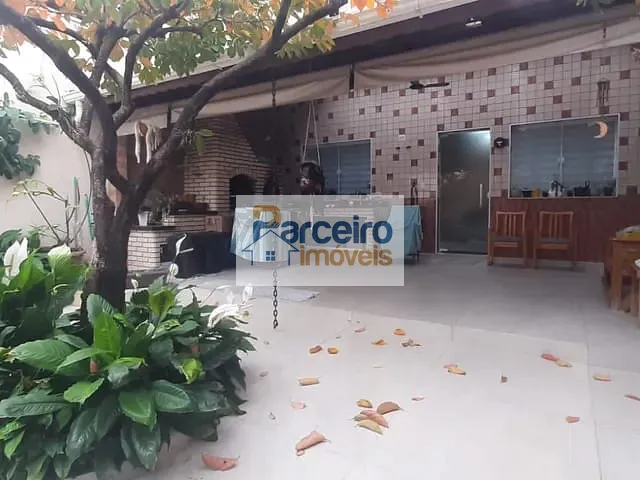 Casa com 210m² 3 quartos e 3 banheiros, à venda, no bairro Vila Aricanduva em São Paulo