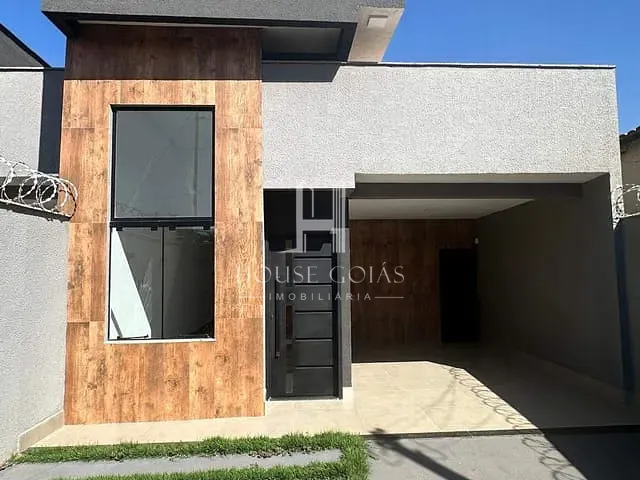 Casa com 180m² 2 quartos e 1 banheiro, à venda, no bairro Vila São Jorge em Aparecida de Goiânia