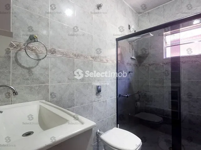 Casa com 140m² 2 quartos e 1 banheiro, à venda, no bairro Jardim Maria Eneida em Mauá