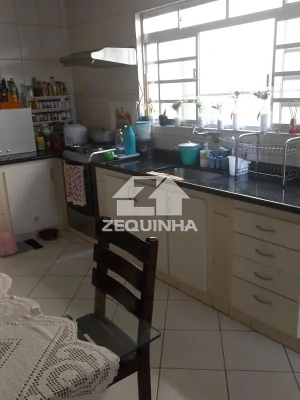 Casa, 3 quartos, 172 m² - Foto 8
