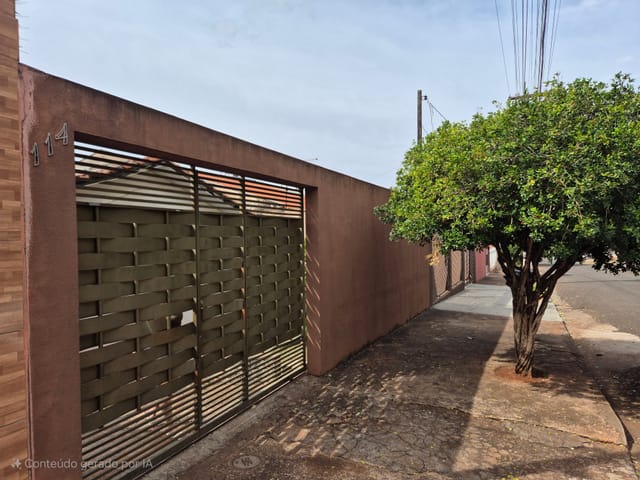 Casa 5 quartos e 1 banheiro, à venda, no bairro Jardim Everest em Londrina
