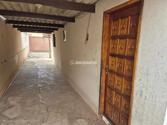 Casa 5 quartos e 1 banheiro, à venda, no bairro Jardim Everest em Londrina