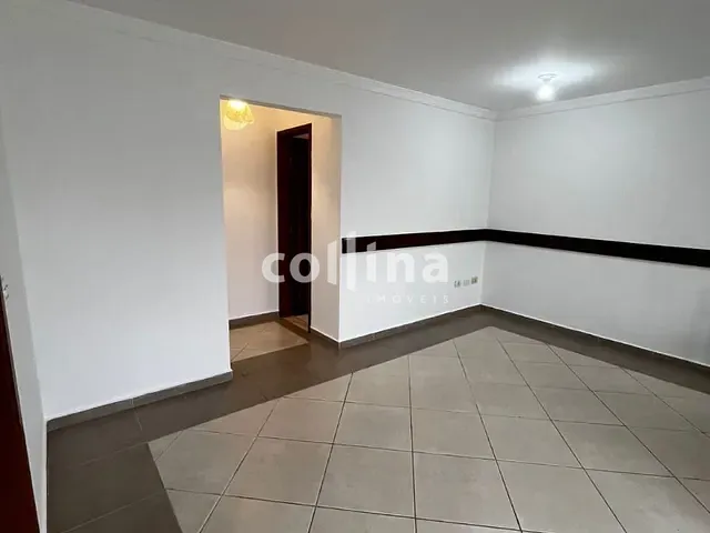 Casa 3 quartos e 4 banheiros, à venda, no bairro Parque Rizzo II em Cotia