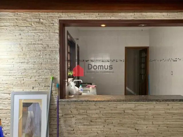 Casa com 125m² 2 quartos e 2 banheiros, à venda, no bairro Residencial Mombaça em Pindamonhangaba