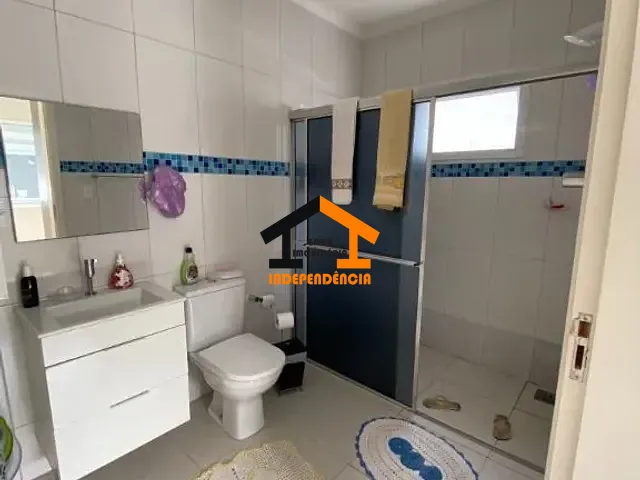 Casa com 415m² 4 quartos e 3 banheiros, à venda, no bairro Vila Brasileira em Itatiba