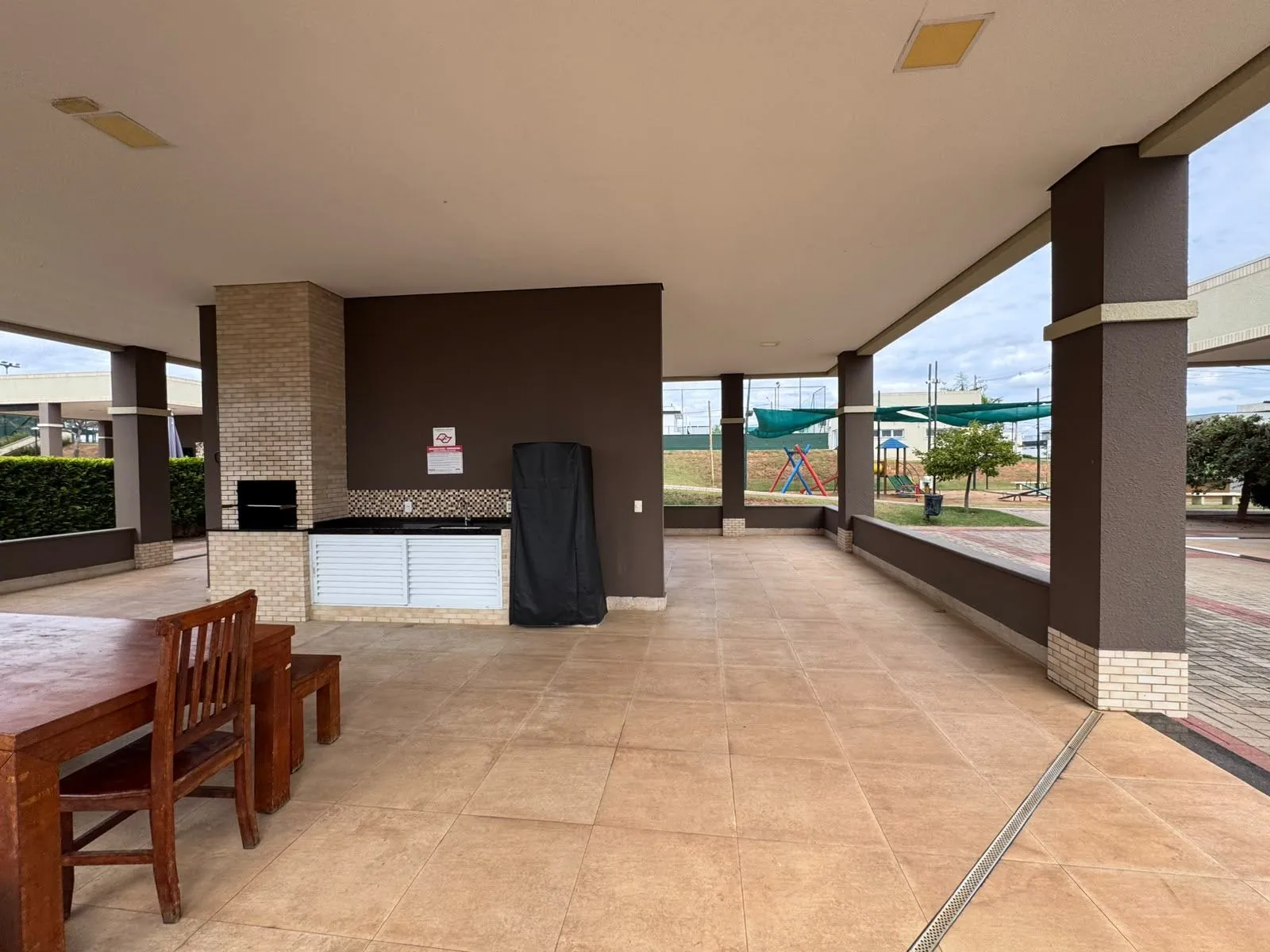 Casa, 3 quartos, 262 m² - Foto 33