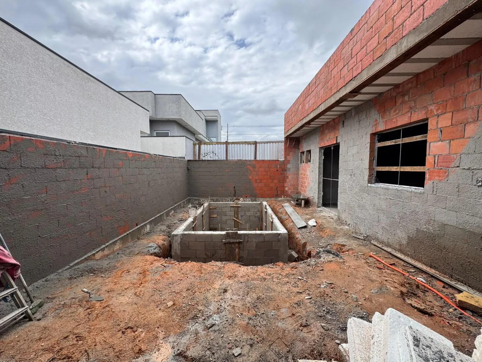 Casa, 3 quartos, 262 m² - Foto 36