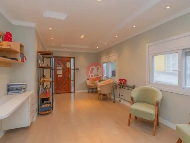 Casa com 388m² 3 quartos e 3 banheiros, à venda, no bairro Vila Ipiranga em Porto Alegre