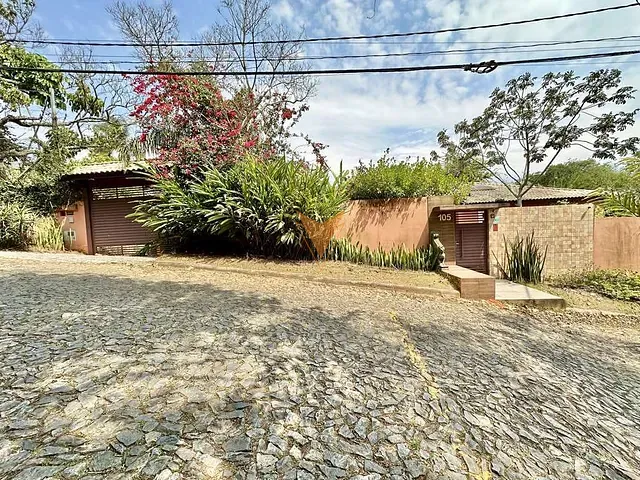 Casa 4 quartos e 3 banheiros, à venda, no bairro Paisagem Renoir em Cotia