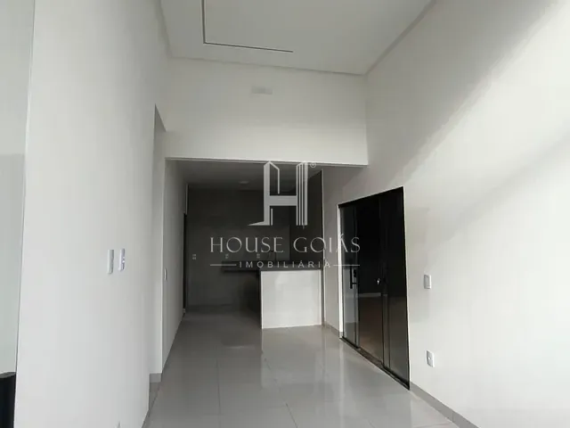 Casa com 181m² 3 quartos e 1 banheiro, à venda, no bairro Parque Ibirapuera em Aparecida de Goiânia