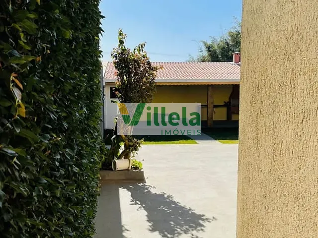 Casa com 371m² 3 quartos e 2 banheiros, à venda, no bairro Vila Monteiro em Poá