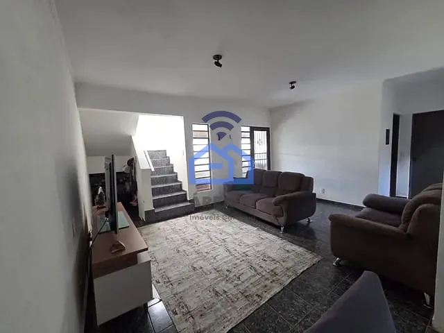 Casa 3 quartos e 2 banheiros, à venda, no bairro Jardim das Gaivotas em Caraguatatuba