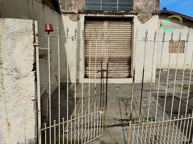 Casa com 290m² 3 quartos e 1 banheiro, à venda, no bairro Jardim García em Campinas