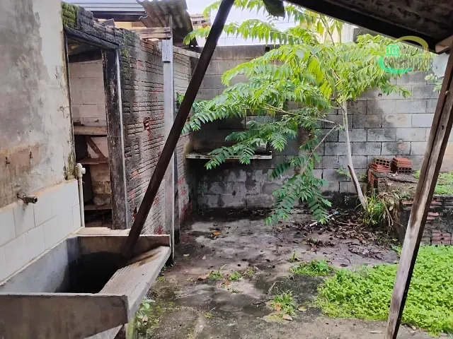 Casa com 290m² 3 quartos e 1 banheiro, à venda, no bairro Jardim García em Campinas