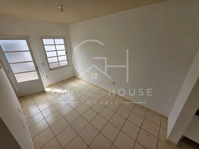 Casa com 160m² 2 quartos e 1 banheiro, à venda, no bairro Jardim Cristo Redentor em Ribeirão Preto