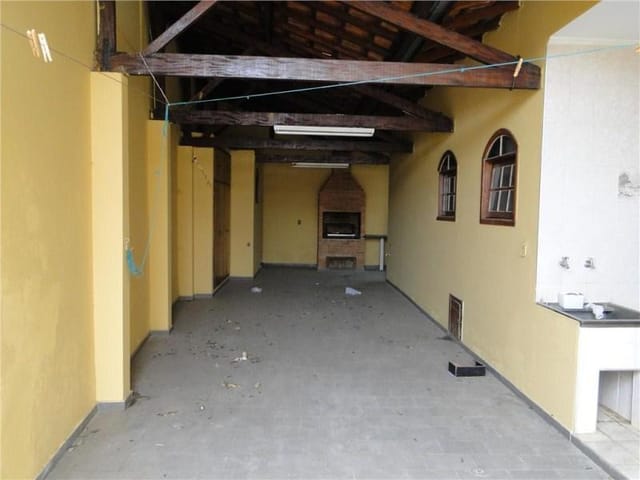 Casa com 256m² 3 quartos e 3 banheiros, para alugar, no bairro Vila Nunes em Paulínia