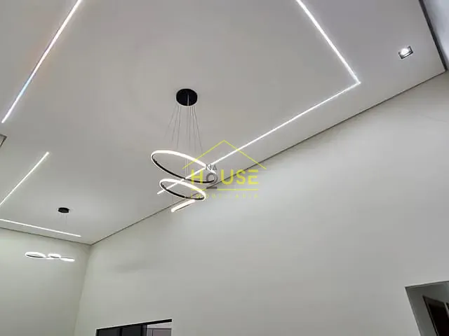 Casa com 160m² 3 quartos e 2 banheiros, à venda, no bairro Residencial Vila Mariana em Jales