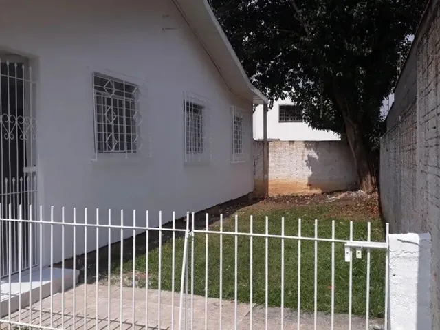 Casa para alugar, no bairro Portão em Curitiba