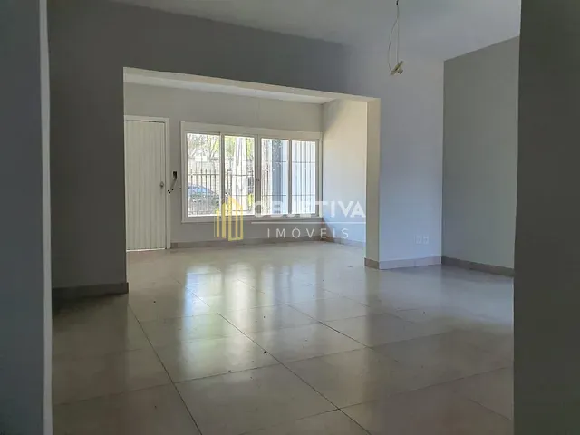 Casa com 429m², à venda, no bairro Vila Nova em Novo Hamburgo