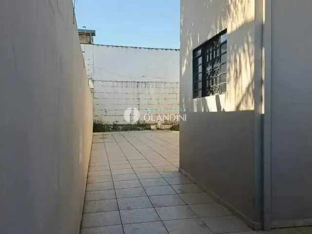 Casa com 313m² 2 quartos e 1 banheiro, à venda, no bairro Jatobá em Artur Nogueira