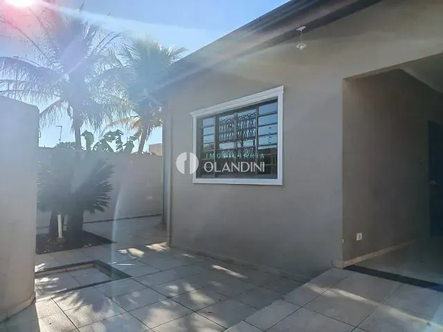 Casa com 313m² 2 quartos e 1 banheiro, à venda, no bairro Jatobá em Artur Nogueira
