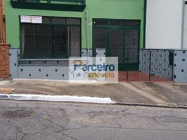 Casa com 210m² 3 quartos e 2 banheiros, à venda, no bairro Vila Bertioga em São Paulo