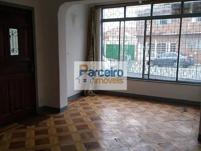 Casa com 210m² 3 quartos e 2 banheiros, à venda, no bairro Vila Bertioga em São Paulo