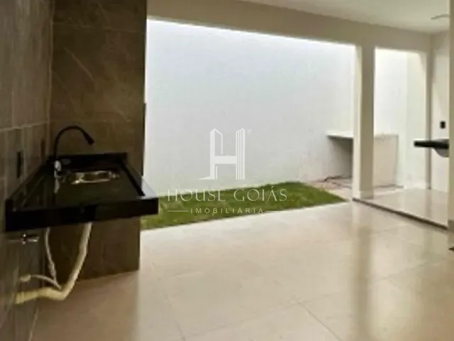 Casa com 150m² 3 quartos e 2 banheiros, à venda, no bairro Loteamento Tropical Ville em Goiânia