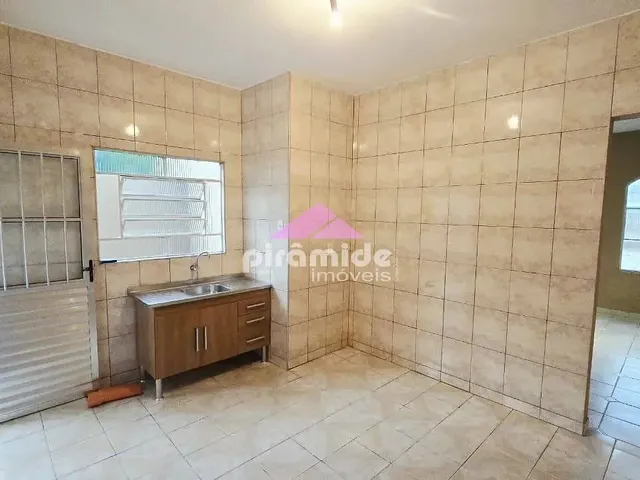 Casa com 10m² 2 quartos e 1 banheiro, à venda, no bairro Jardim Satélite em São José Dos Campos