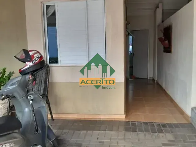 Casa com 85m² 3 quartos e 2 banheiros, à venda, no bairro Aeroporto em Araçatuba