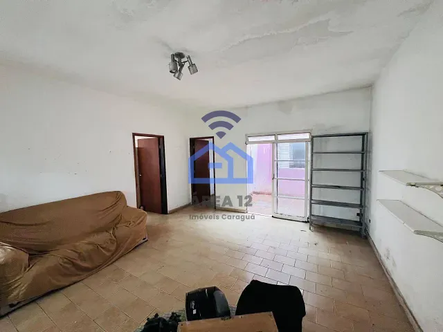 Casa 3 quartos e 2 banheiros, à venda, no bairro Poiares em Caraguatatuba
